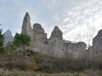 Randonnée A pied Kastelruth - Castelrotto - Oswald-von-Wolkenstein-Weg - Photo