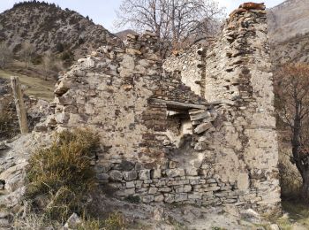 Randonnée Marche Val-d'Oronaye - Cabane et belvédère forêt de la Rochaille.  - Photo