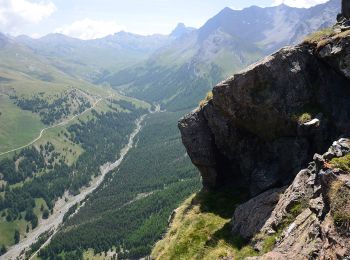 Tocht Stappen Saint-Véran - Saint Véran - Cabanes de Lamaron - Pic Cascavelier - Crête et Croix de Curlet - Photo