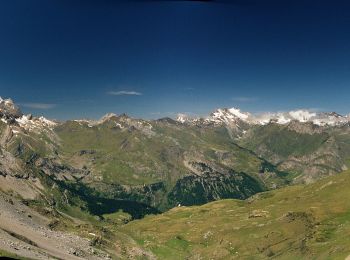 Percorso A piedi Gavarnie-Gèdre - Vers la Hourquette d'Alans par le Cirque d'Estaubé - Photo