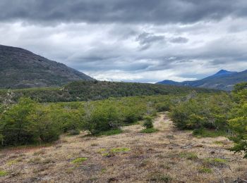 Trail Walking Cochrane - Confluencia ríos Baker y Neff - Photo