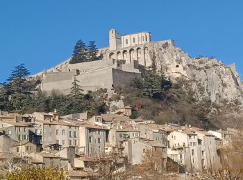 Trail Walking Sisteron - SISTERON.  SUR LA ROUTE DU TEMPS 2. O L M S - Photo