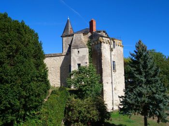 Excursión Senderismo Sainte-Maure-de-Touraine - Sainte-Maure-de-Touraine - Fontaine St-Martin - 15.8km 160m 3h00 - 2006 05 08 - Photo