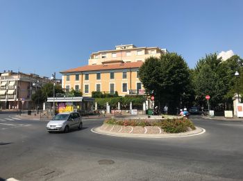 Tour Wandern Albenga - Albenga Plages centre-ville - Photo