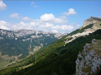 Trail Horseback riding Omblèze - Tour du plateau d'Ambel depuis parking refuge Gardiol - Photo