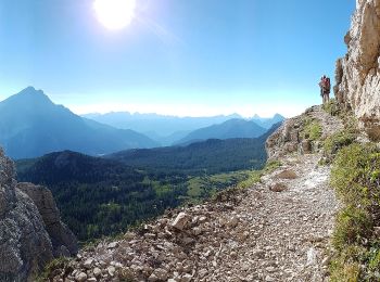 Trail On foot San Vito di Cadore - IT-470 - Photo