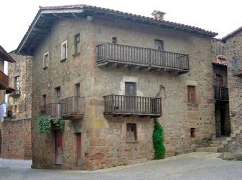 Tour Zu Fuß Santa Pau - Els dos castells - Photo