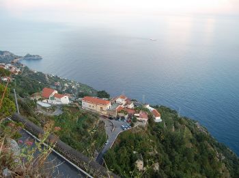 Trail On foot Agerola - IT-354 - Photo