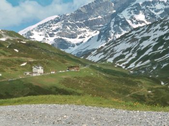 Trail On foot Unterschächen - Höhenweg Schächental - Photo