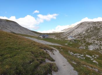 Tour Zu Fuß Wolkenstein - (SI C21N) Selva di Val Gardena - Rifugio Puez - Photo