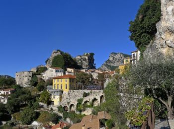 Tocht Te voet Gilette - Tour du mont Lion - Photo