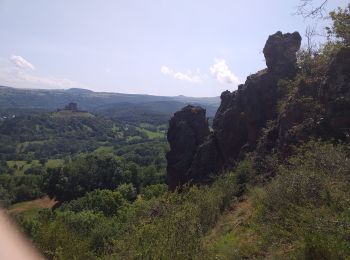 Excursión Senderismo Murol - les grottes de Raja - Photo