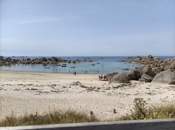 Excursión Marcha nórdica Plounéour-Brignogan-Plages - brignogan par les terres le phare revenu côte - Photo