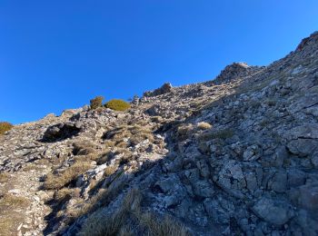 Randonnée Marche Bugarach - Col du Linas-Pech de Bugarach-La fenêtre  - Photo