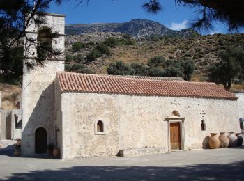 Trail On foot Municipality of Zaros - 1a Monasty Vrondisi - Photo