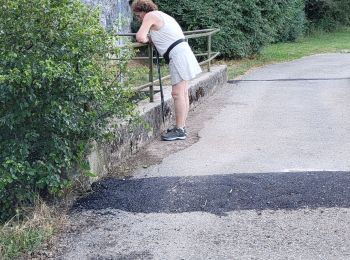 Randonnée Marche Monieux - Monieux la Nesque - Photo