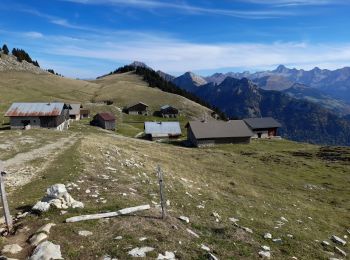 Randonnée Marche Fillière - GLIERES: CHALETS DES AUGES - Photo