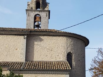 Tour Wandern Noyers-sur-Jabron - Les Chapelles du vieux Noyer - Photo