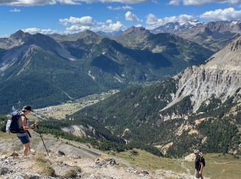 Tour Wandern Névache - L'Aiguille rouge et Lac Chavillon : Panorama sur la vallée de la Clarée - Photo