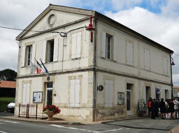 Excursión A pie Hautefage-la-Tour - Hautefage - la tour, la balade de la Malausie - 4.9km - Photo