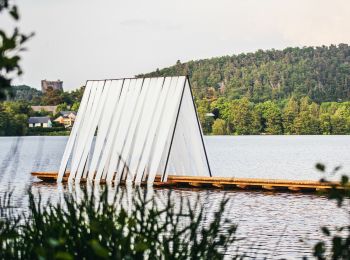 Percorso Marcia Chambon-sur-Lac - Horizons 2024 : La Jeune Femme et La Mer - Chambon-sur-Lac - Photo