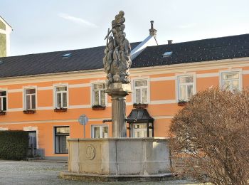 Randonnée A pied Micheldorf in Oberösterreich - Burg Altpernstein - Photo