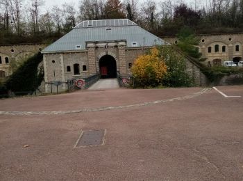 Excursión Senderismo Craponne - départ cimetière de Craponne - Photo