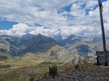 Trail Walking La Thuile - Col du Petit Saint Bernard France/Italie - Photo