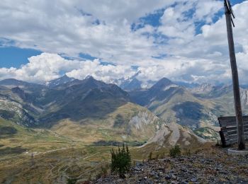 Randonnée Marche La Thuile - Col du Petit Saint Bernard France/Italie - Photo