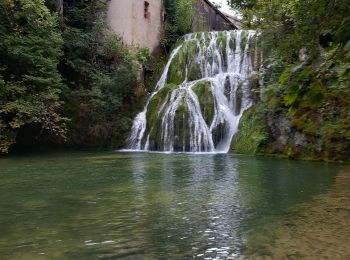 Tocht Stappen Montperreux - source bleue lac mal buisson - Photo