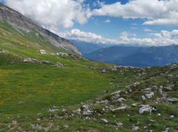 Percorso Marcia Flims - Balade dans la Sardona, depuis Naraus jusqu'en-dessous du Martins Loch - Photo