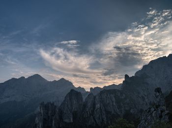 Percorso A piedi Mandello del Lario - Sentiero 13: Rongio - Rifugio Rosalba per la Val Portorella - Photo