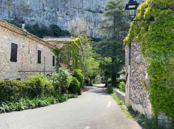 Tour Wandern Lioux - Lioux - Photo