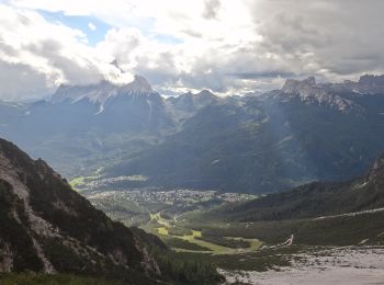 Tour Zu Fuß San Vito di Cadore - IT-228 - Photo