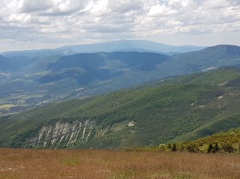 Tour Wandern Rosans - POMMEROL - LA MONTAGNE DE RATON - Photo