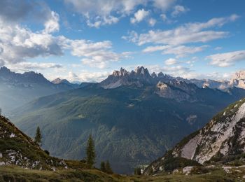 Randonnée A pied Auronzo di Cadore - Sentiero attrezzato Antonio Sanmarchi - Photo