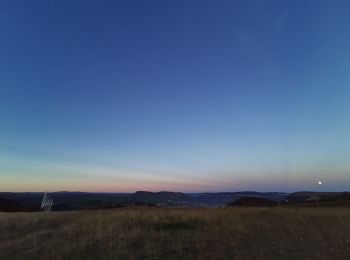 Tour Wandern Creissels - au dessus du viaduc Millau  - Photo