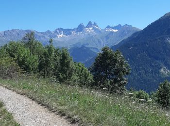 Tocht Noords wandelen Villarembert - corbier/3croix - Photo