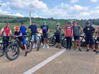 Percorso Mountainbike Bédoin - VTTAE Tour des Amis - Photo