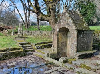 Excursión Senderismo Brech - La fontaine de St Guerin - Photo