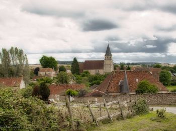 Tour Wandern Marolles-les-Buis - SityTrail - Le hameau de la Cloche 7,4 km - Photo