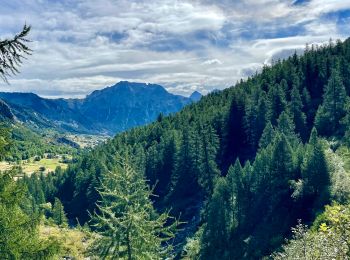 Tour Wandern Névache - Boucle au dessus de Névache par le Refuge de Buffère et Côte Rouge - Photo