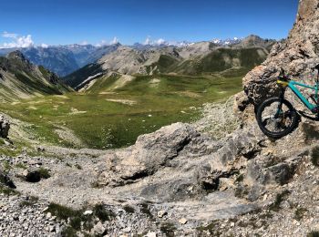 Randonnée V.T.T. Le Petit Jardin - Col du Lauzon par le Neal - Photo