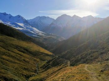 Percorso Marcia Mont - Le long de la crête au-dessus de Mont - Photo