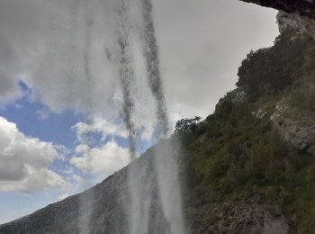 Tour Wandern Mons -  Cascade de Clar Mons - Photo