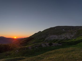 Percorso A piedi Ventasso - Ligonchio - Il Groppo - Passo di Romecchio - Rifugio Bargetana - Passo di Lama Lite - Bocca di Massa - Photo