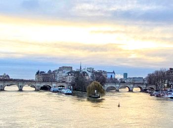 Tocht Te voet Parijs - GPS DRAWING Christmas in Paris - Photo