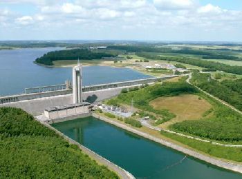 Tocht Hybride fiets Froidchapelle - Tours des lacs de l'eau d'heure - Photo