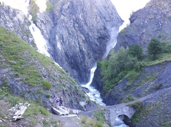 Excursión Senderismo Clavans-en-Haut-Oisans - Lac des Quirlies en circuit par l'échine de Praouat - Photo