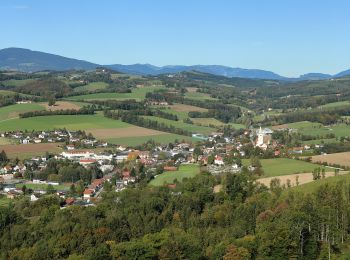 Tour Zu Fuß Gemeinde Krumbach - Krumbach - Lindenhof - Gasthof Sägemühle - Unterhaus - Heimatmuseum - Krumbach - Photo